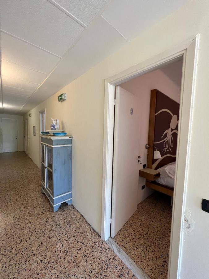 Hotel Locanda Lorena Porto Venere Exterior foto
