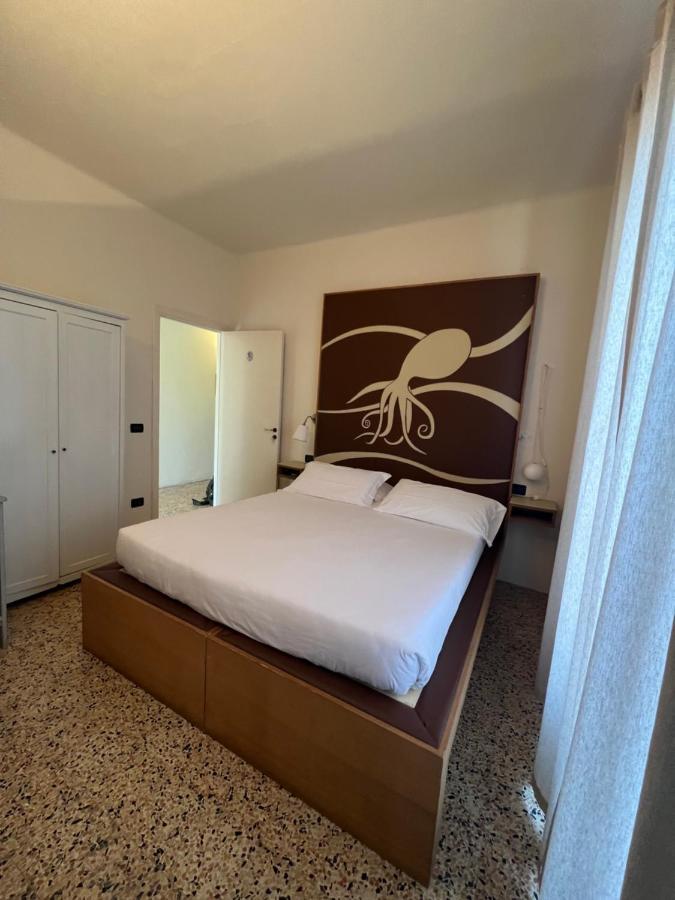 Hotel Locanda Lorena Porto Venere Exterior foto